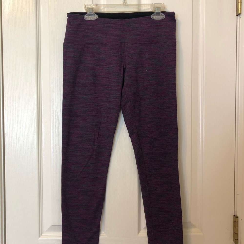 Pink & Black Striped Leggins